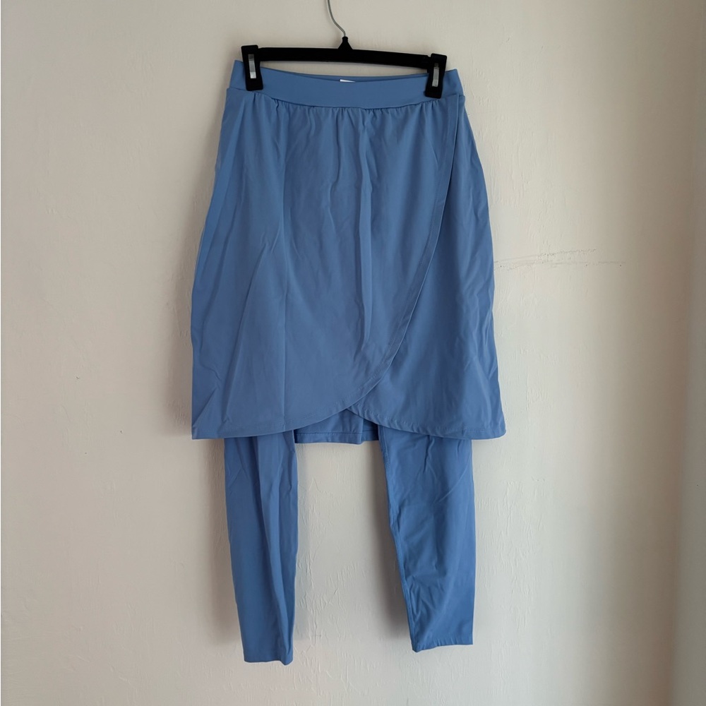 Women’s athletic skirt